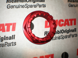 Mutter drevhållare Ducati