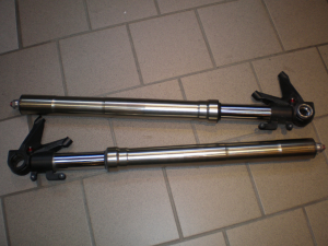 Original framgaffel Ducati 848,1098,1198. 34520161B. 34420161B