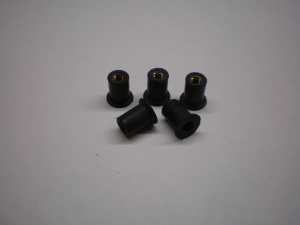 5st gummimutter stycke M5. Ducati 54040821